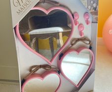 Set of 3 heart shaped mirrors
