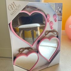 Set of 3 heart shaped mirrors