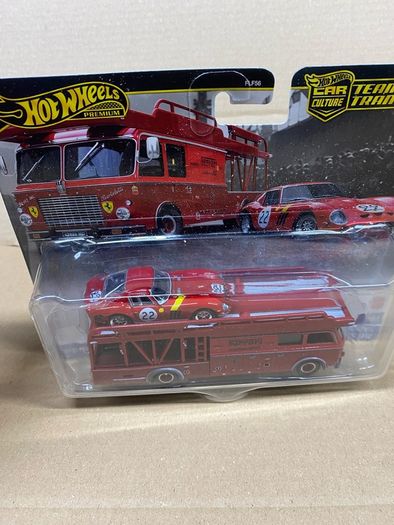 Ferrari 250GTO Team Transporter Hot Wheels