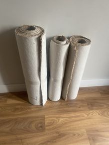 carpet cut-off x 3 rolls