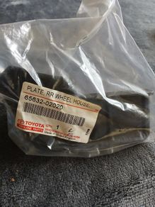 Genuine Toyota Corolla  E12 Part 65632-02020 (plate, Rear Wheel House, Front Lh)