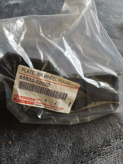 Genuine Toyota Corolla  E12 Part 65632-02020 (plate, Rear Wheel House, Front Lh)