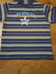 BNWT Age 3-4 Teeshirt