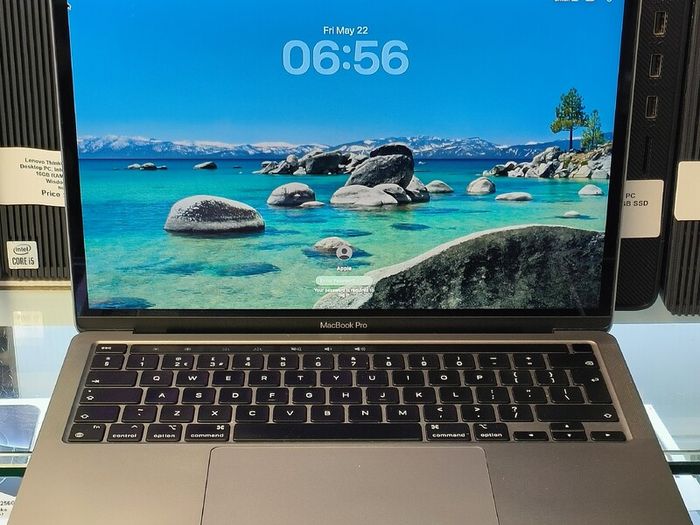 2020 MacBook Pro 13-inch M1 (A2338) 8GB RAM 512GB SSD Space Gray macOS Tahoe 26.5 , Battery Cycle: 194 (Was MDM Framework)