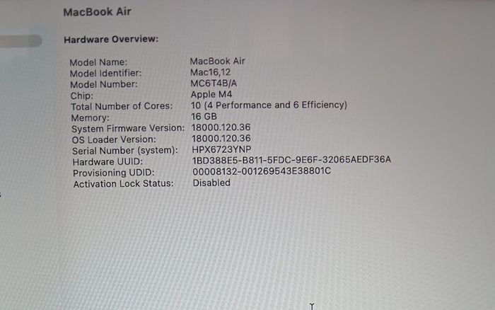 Apple 2025 MacBook Air 13-inch Laptop with M4 chip: Built for Apple Intelligence, 13.6-inch Liquid Retina Display, 16GB Unified Memory, 256GB SSD Storage