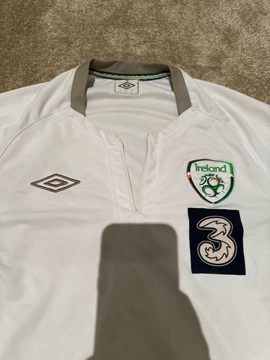 Ireland 2010-12 Away Jersey/Shirt