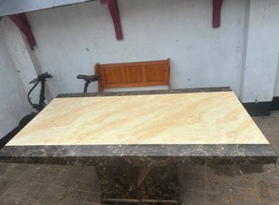 Dinning Table