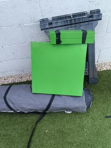 green lack table