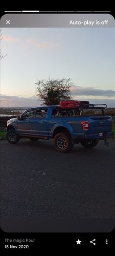 Tire step for jeeps and vans with roof racks/roof carriers
