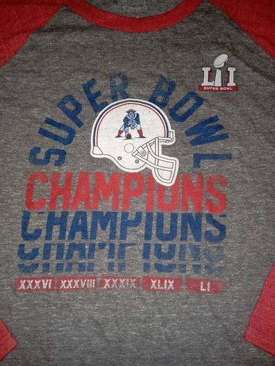 NFL Patriots long sleeve raglan t shirt size XL 2017