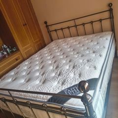 King Size bed plus mattress