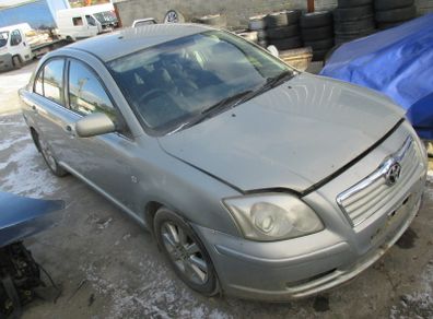 2005 Toyota Avensis