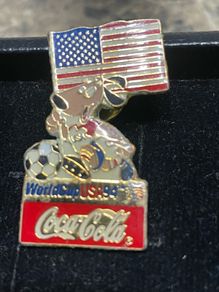 coca cola world cup 94 lapel pin