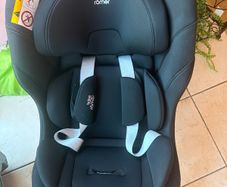 Extended rear facing Car seat