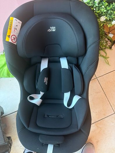 Extended rear facing Car seat