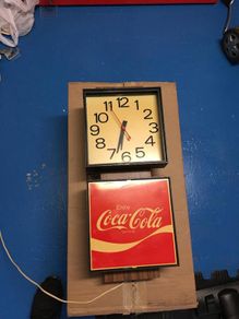 Coca Cola Wall Clock Year 1977