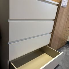 IKEA MALM chest of 4 drawers (80 x 100 cm)
