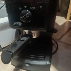 FREE De'Longhi Espresso Coffee Machine