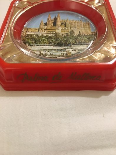 Ashtray