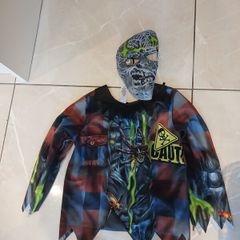 zombie costume