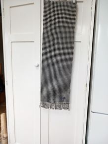 T.M. Lewin Black/Cream 100% Fine Merino Wool Scarf Houndstooth