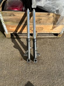 ZZR1100d Forks