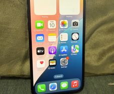 iPhone 12 UNLOCKED 64GB 87% battery in swords