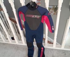 kids wetsuit
