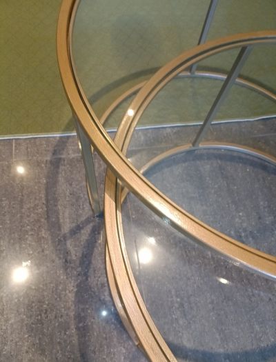 Coffee table nest of 2