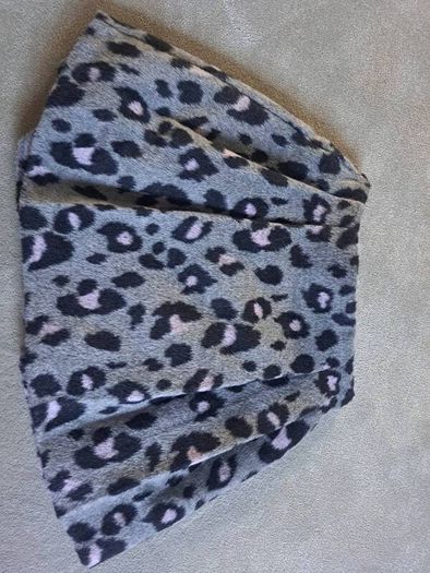 Animal print girls skirt 7-8