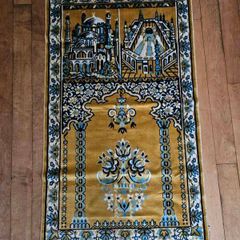 Vintage prayer rug