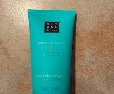 rituals body scrub