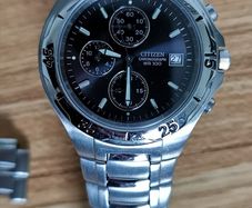 Citizen Chronograph WR100   Citizen Chronograph WR100 high quality mens formal dress watch.