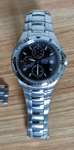 Citizen Chronograph WR100   Citizen Chronograph WR100 high quality mens formal dress watch.