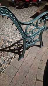 iron cast garden bench sides