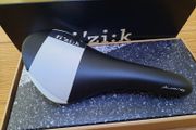 Fizik Aliante R5 K:ium Black and White Edition