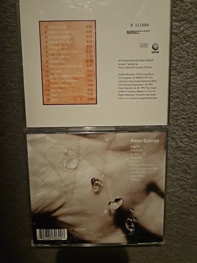 Peter Gabriel. 2 albums Collection: Shacking The Tree. Sixteen Golden Greatest / Up.