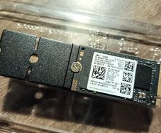 1tb Nvme Ssd Samsung M.2 2280 Pcie 4.0 X4 4900/3800mb/s 300TBW