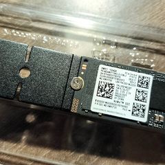 1tb Nvme Ssd Samsung M.2 2280 Pcie 4.0 X4 4900/3800mb/s 300TBW