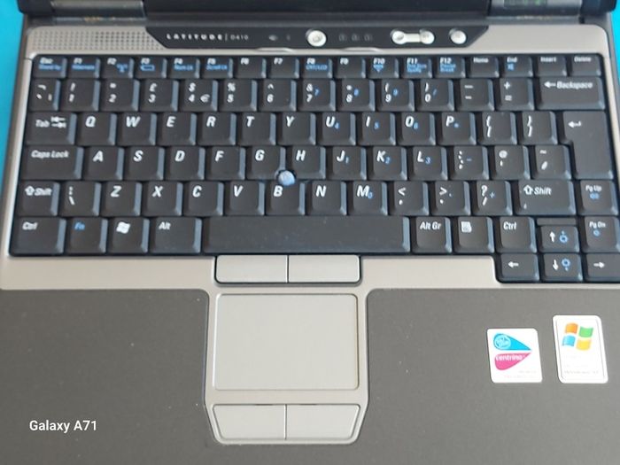 DELL LATITUDE D410, (Vintage), .5GB Ram, 40GB HDD, Original Windows XP, Excellent Battery and in super cosmetic condition,