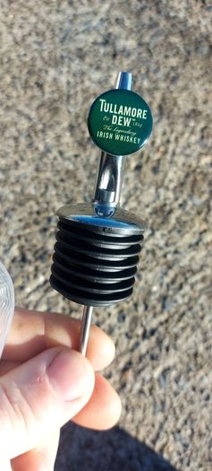 tullamore pourer brand new,price includes post to anywhere in Ireland thank you, sold as is ,see pictures. Or if buyer collects cheaper,