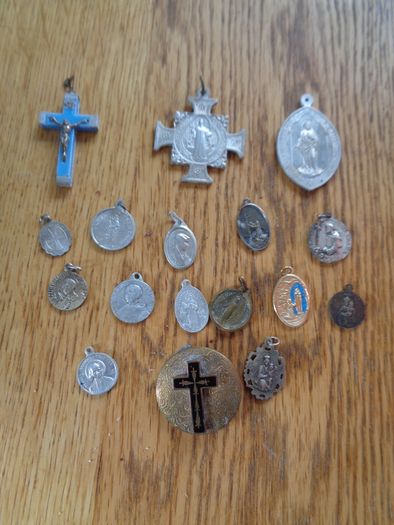 Vintage Religious Medals x 17 for Sale