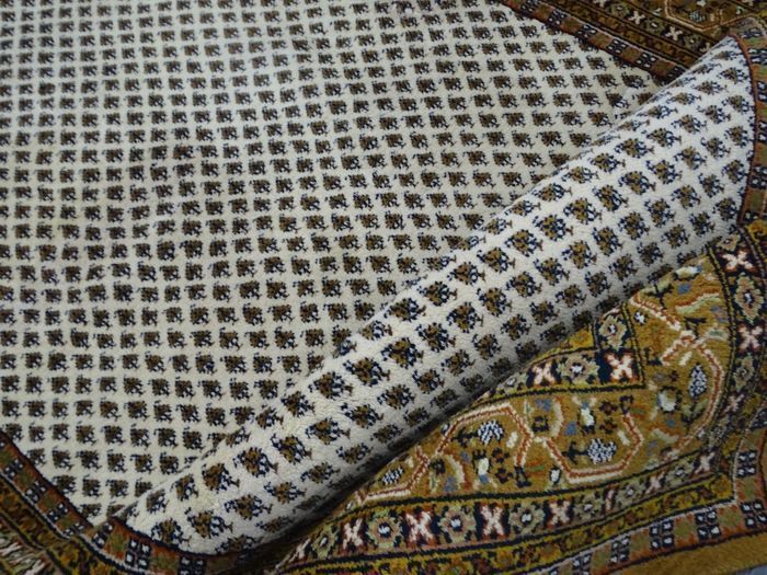 Persian Sarok Mir Rug 2.9 x 2.05m (SKM)