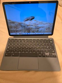Lenovo Duet 2 in 1 Chromebook with Folio Pad and Stylus