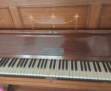 Free Vintage Upright Piano