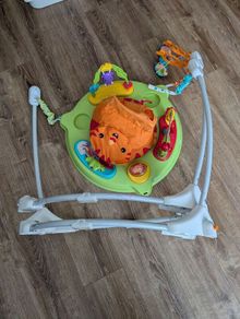 jumperoo