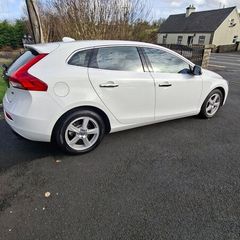 Volvo V40 2014