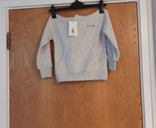 Leigh Tucker Grey Adam Hoodie.  Age 5-6 years.   B.N.W.T.