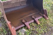 digging bucket