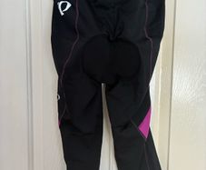 Women's padded cycling shorts- medium. Brand: Pearl Izumi